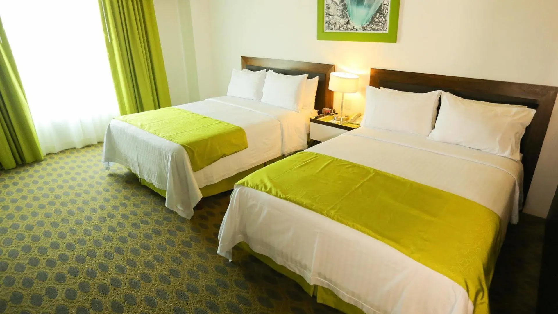 Holiday Inn Queretaro Zona Krystal By Ihg El Salitre 5*,