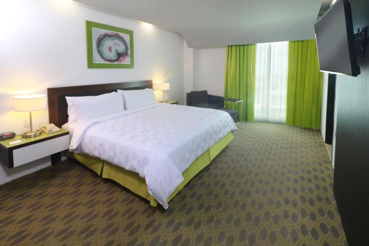 Hotel Holiday Inn Queretaro Zona Krystal By Ihg El Salitre