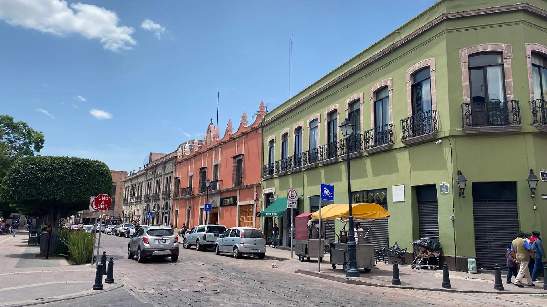 Hotel Holiday Inn Queretaro Zona Krystal By Ihg El Salitre