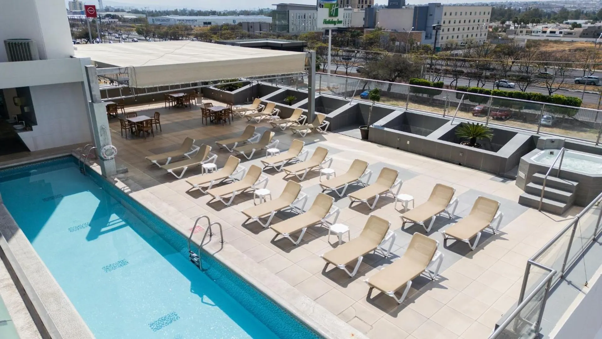 Holiday Inn Queretaro Zona Krystal By Ihg El Salitre Hotel