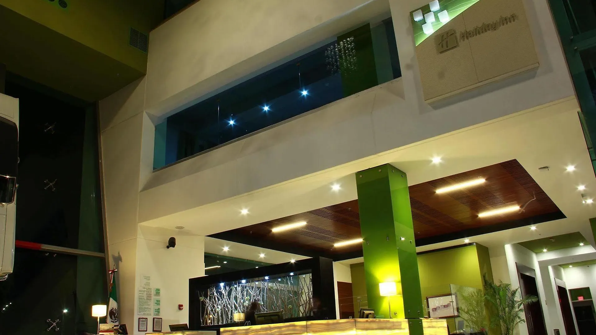 Holiday Inn Queretaro Zona Krystal By Ihg El Salitre Hotel